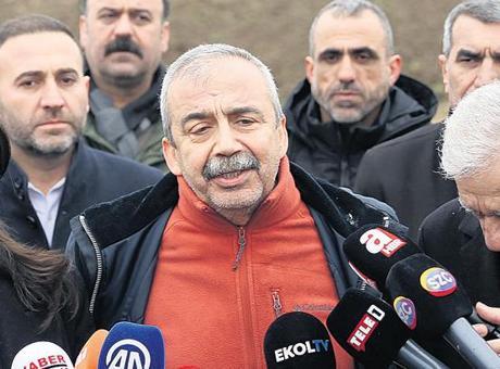 DEM heyeti cezaevindeki Selahattin Demirtaş’ı ziyaret etti: ‘Barışın asla kaybedeni olmaz’