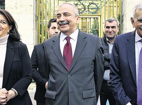 DEM Parti heyeti izlenimlerini aktardı: Ortak bir arzu var