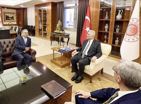 ‘Ekonomik İşbirliği Teşkilatının hedeflerine ulaşması için desteğimiz tamdır’