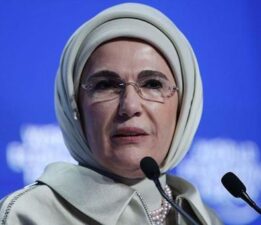 Emine Erdoğan’dan kandil mesajı