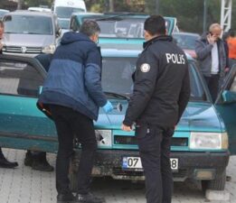 En büyüğü 14 yaşında! Bursa’dan gasp ettikleri otomobille Manisa’ya gelen 3 çocuk suçüstü yakalandı