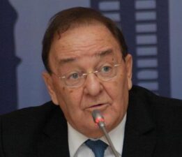 Eski AK Parti Milletvekili Ahmet İyimaya hayatını kaybetti