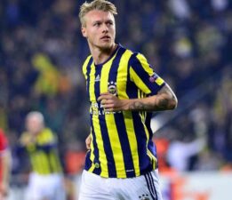 Eski Fenerbahçeli Simon Kjaer’den 35 yaşında futbola veda