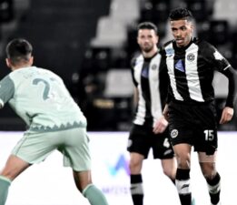 Fatih Terim, ligde ilk galibiyetini geri dönüşle aldı
