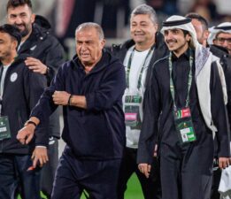 Fatih Terim, Suudi Arabistan’daki ilk maçını kazandı