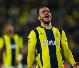 Fenerbahçe’den Kostic kararı: Opsiyonu kullanılacak mı?