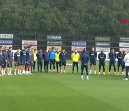 Fenerbahçe’den yangın faciası için saygı duruşu