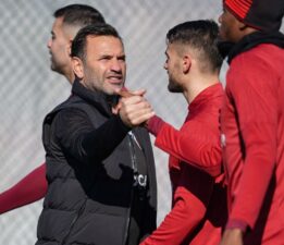 Galatasaray, Ajax maçı için Amsterdam’a gitti