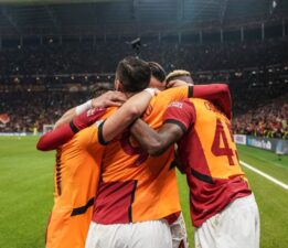 Galatasaray ilk 8 peşinde: Dinamo Kiev maçı muhtemel 11’i