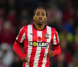 Galatasaray’dan Kyle Walker-Peters atağı: Bonservisiyle beraber istiyor
