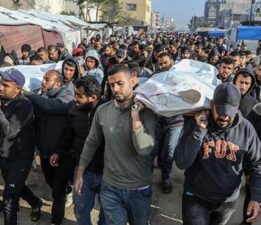 Gazze’de can kaybı 46 bin 899’a yükseldi