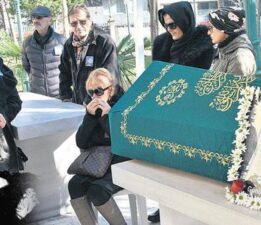Gönül Akkor son yolculuğuna uğurlandı! ‘Buğulu ses’e veda