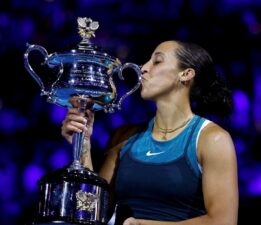 İlk grand slam şampiyonluğu: Avustralya Açık’ta kupa Keys’e gitti