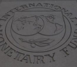 IMF, enflasyonla mücadelenin bitmediği görüşünde