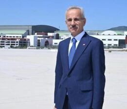 ‘İstanbul Havalimanı üst üste 3 yıldır Avrupa’nın zirvesinde’