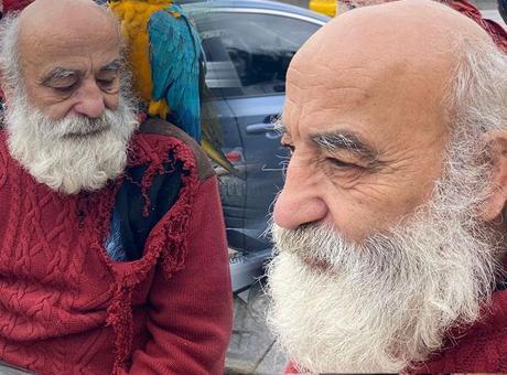 İstanbul’da onu gören telefona sarılıyor! ‘Ölünceye kadar böyle devam edecek’