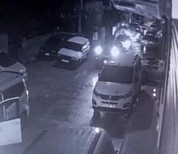 İzmir’de yol kavgasında dehşet! 22 yaşındaki genç 4 yerinden bıçaklandı