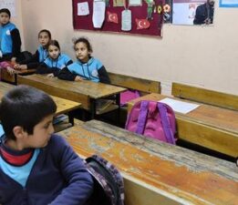 Kemal’in karnesi boş kalan sırasına bırakıldı: Hepimizin vebali var