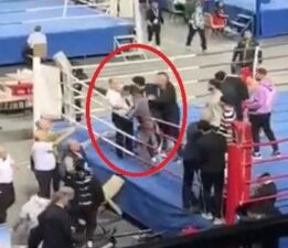 Kick boks maçında kavga ring dışına taştı: Biri hakem iki yaralı