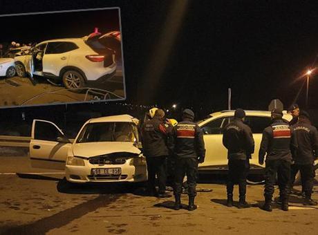 Konya’da feci kaza! Otomobil ile cip çarpıştı: 6 yaralı