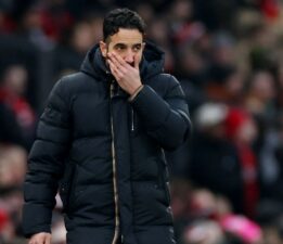 Manchester United’ın kötü gidişatı sürüyor: 3 gollü mağlubiyet
