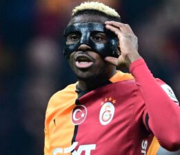 Napoli Başkanı’nın Osimhen öfkesi: Galatasaray’a söyleyin onu alsın!