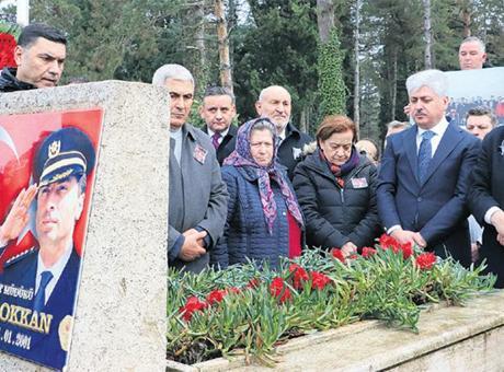Şehit Gaffar Okkan ile şehit polisler anıldı
