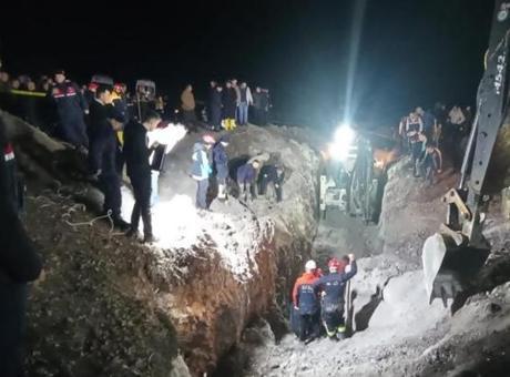 SON DAKİKA! Amasya’da sondaj sırasında göçük! İki işçi toprak altında kaldı