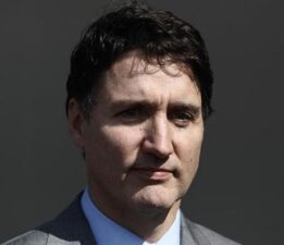 Son dakika! Kanada Başbakanı Justin Trudeau istifa edeceğini açıkladı