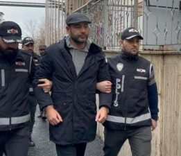 Son dakika: Tutuklanan Beşiktaş Belediye Başkanı Rıza Akpolat görevden uzaklaştırıldı