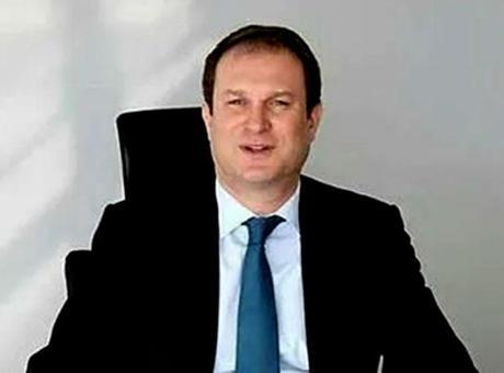 Sözcü Gazetesi sahibi Burak Akbay hakkında yakalama kararı çıkarıldı