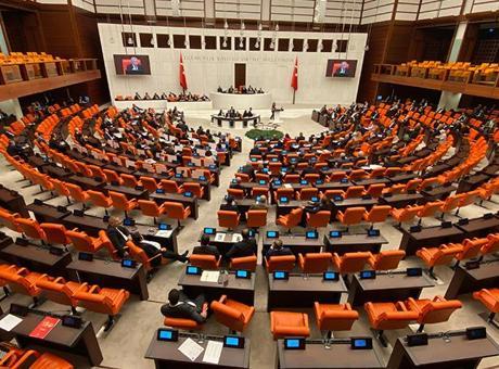 TBMM sağlık alanında düzenlemeleri içeren kanun teklifi görüşülecek