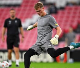 Tottenham’dan 6 yıllık sözleşme: Antonin Kinsky’i renklerine bağladı