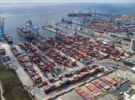 Türk lirasıyla dış ticaret hacmi 1,1 trilyon lirayı aştı