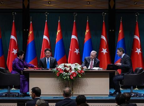 Türkiye ile Moğolistan arasında madencilik alanında niyet mektubu imzalandı