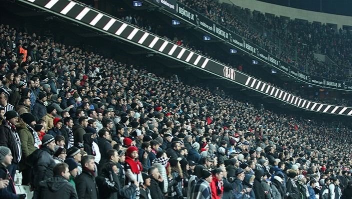 Türkiye yasta: Beşiktaş’tan yangın faciası için sessiz duruş