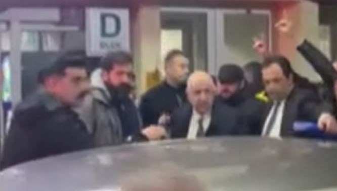 Ümit Özdağ Ankara’da gözaltına alındı