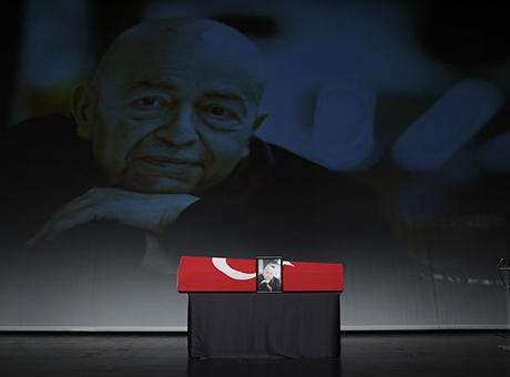 Yazar Selim İleri için AKM’de tören düzenlendi