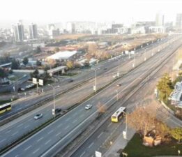 Yılın ilk gününde İstanbul’da yollar boş
