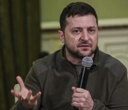 Zelenski: Suriye’nin istikrara kavuşturulmasına yönelik çabalara yardımcı olacağız