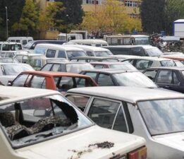 25 yaş üzeri aracı olanlar bekleyişe geçti: Gözler ÖTV muafiyeti ve hurda araç teşvikinde!