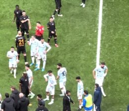 Adana Demirspor Teknik Direktörü Avcı: Biz sahada kalmak istedik