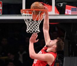 Alperen Şengün’ün double-double’ı galibiyete yetmedi
