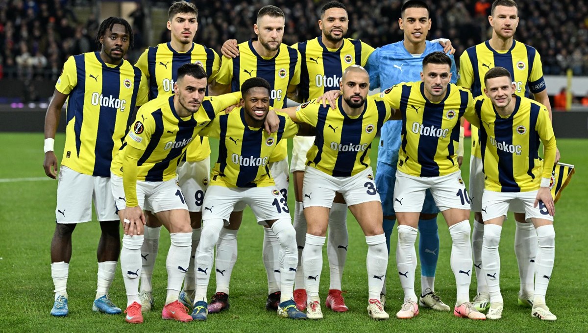 Anderlecht – Fenerbahçe maçı durdu: Takımlar soyunma odasına gitti!