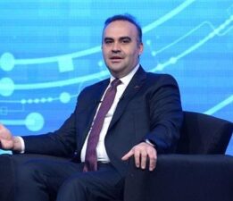 Bakan Kacır açıkladı! 2,5 milyar doların üzerinde yeni yatırım