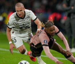 Beşiktaş’tan Leo Ostigard atağı: Rennes ayrılığa yeşil ışık yaktı