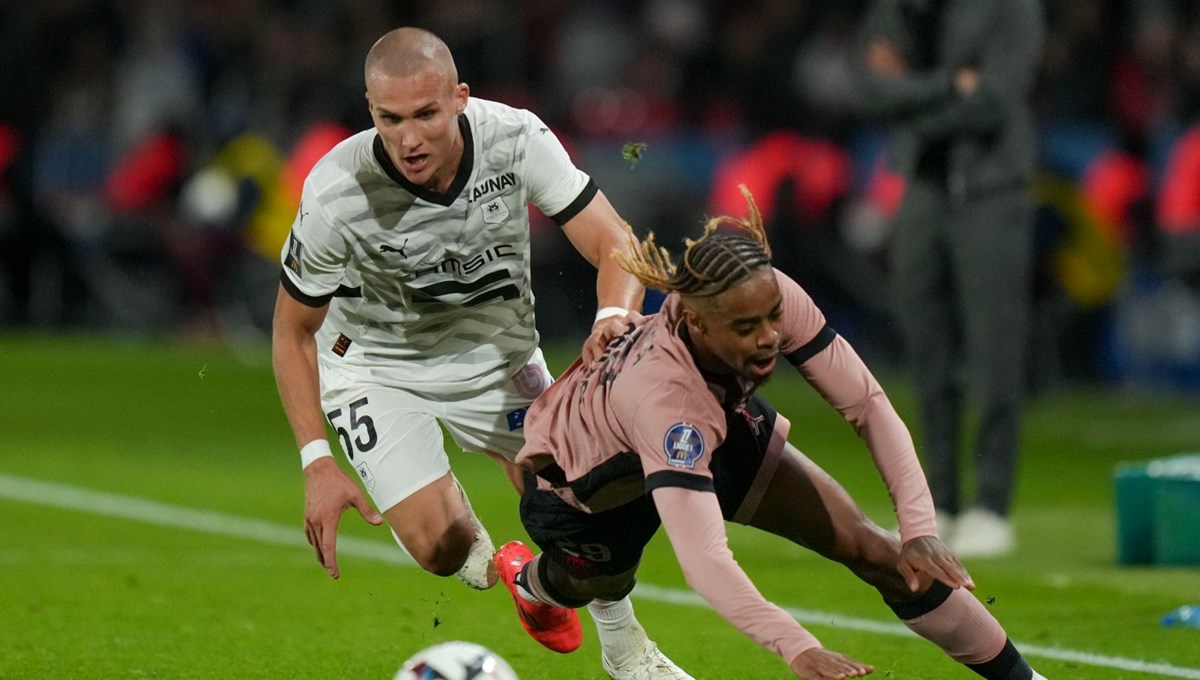 Beşiktaş’tan Leo Ostigard atağı: Rennes ayrılığa yeşil ışık yaktı