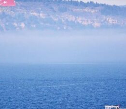 Çanakkale Boğazı’nda ulaşıma sis engeli