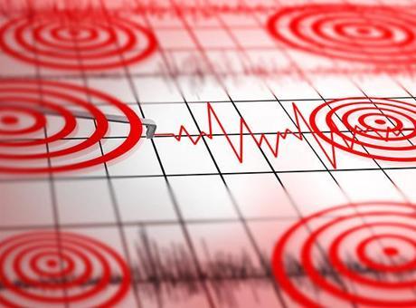 Ege’de deprem fırtınası! Volkanik endişe… Türkiye’den 3 ilçe için uyarı