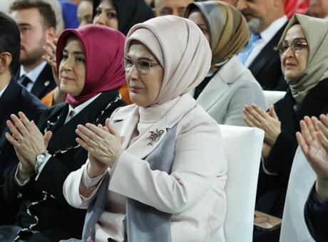 Emine Erdoğan sosyal medyasından paylaştı: Hayırlara vesile olmasını diliyorum